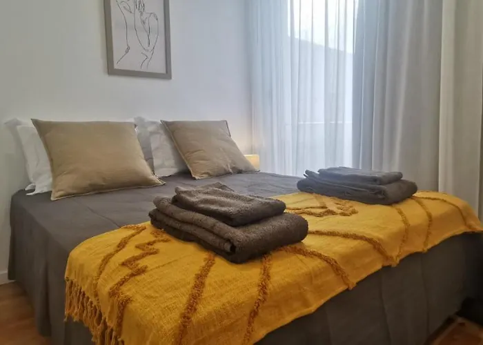 Azores - Lisboa House Downtown *