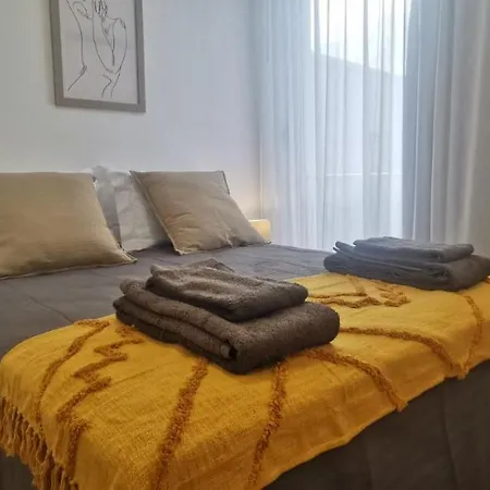 Azores - Lisboa House Downtown *