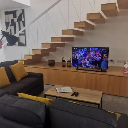 Azores - Lisboa House Downtown