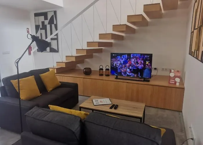 Azores - Lisboa House Downtown